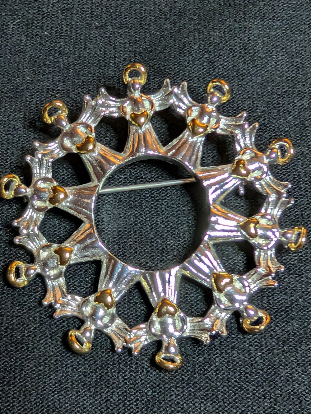 Gold & Silver Angel Wreath Brooch Avon